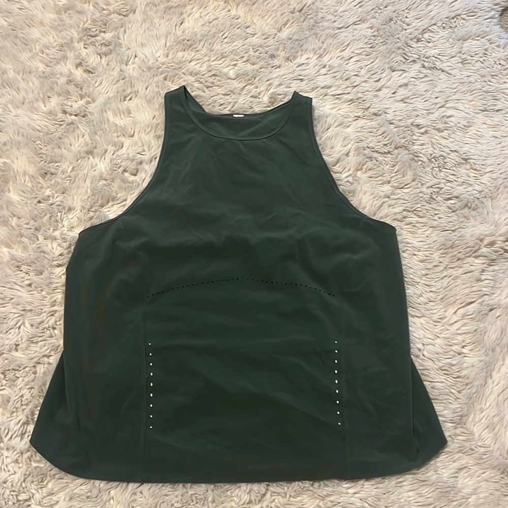 Lululemkn tank top high neck airy back